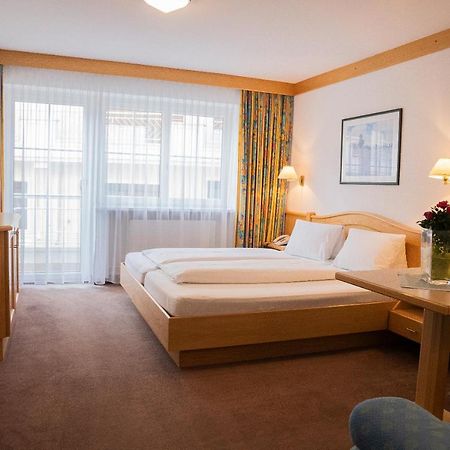 Hotel Garni Angelika Ischgl Esterno foto